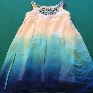 Girls dress